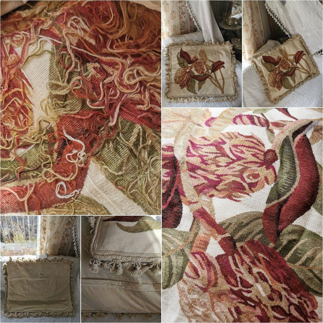 アンティークフランス プロテアの花 オービュッソン織タッセル付