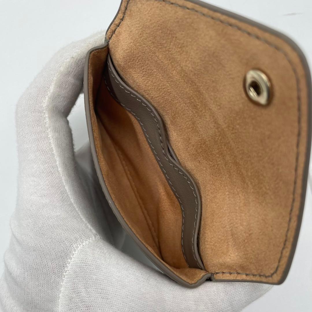 【未使用級】 マックスマーラ カーフレザー ストラップ マルチケース グレージュ