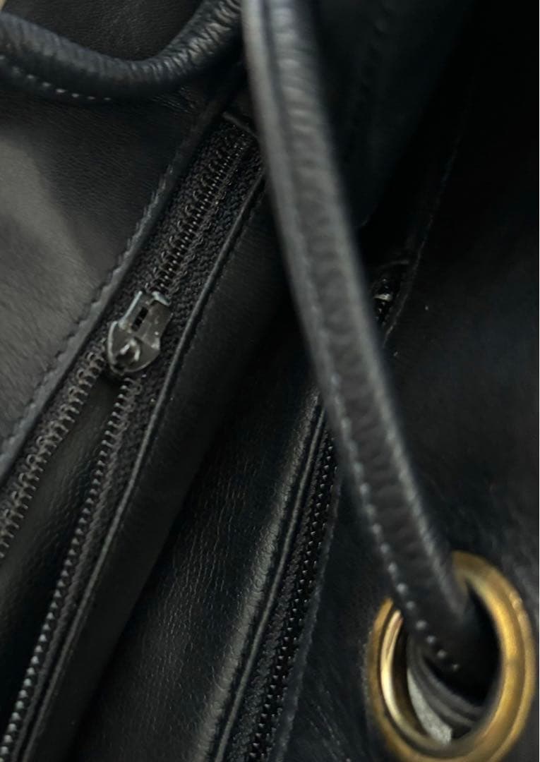 CHANEL:1980年代ヴィンテージ　ショルダーバッグ