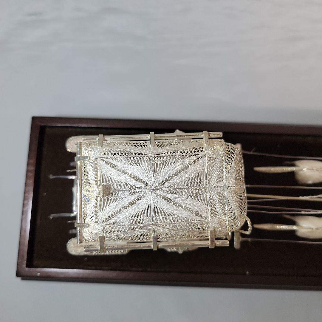 《伝統工芸品》銀線細工　馬車