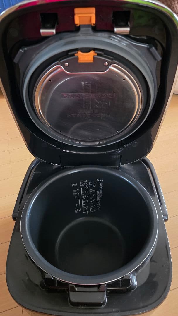 象印炊飯器 豪炎かまど釜 NW-JU18 黒 2019年製