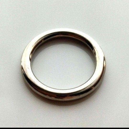 【美品】バカラ　ロイヤルエッグ 　キューピー　クリスタル卵型置物 　箱付き