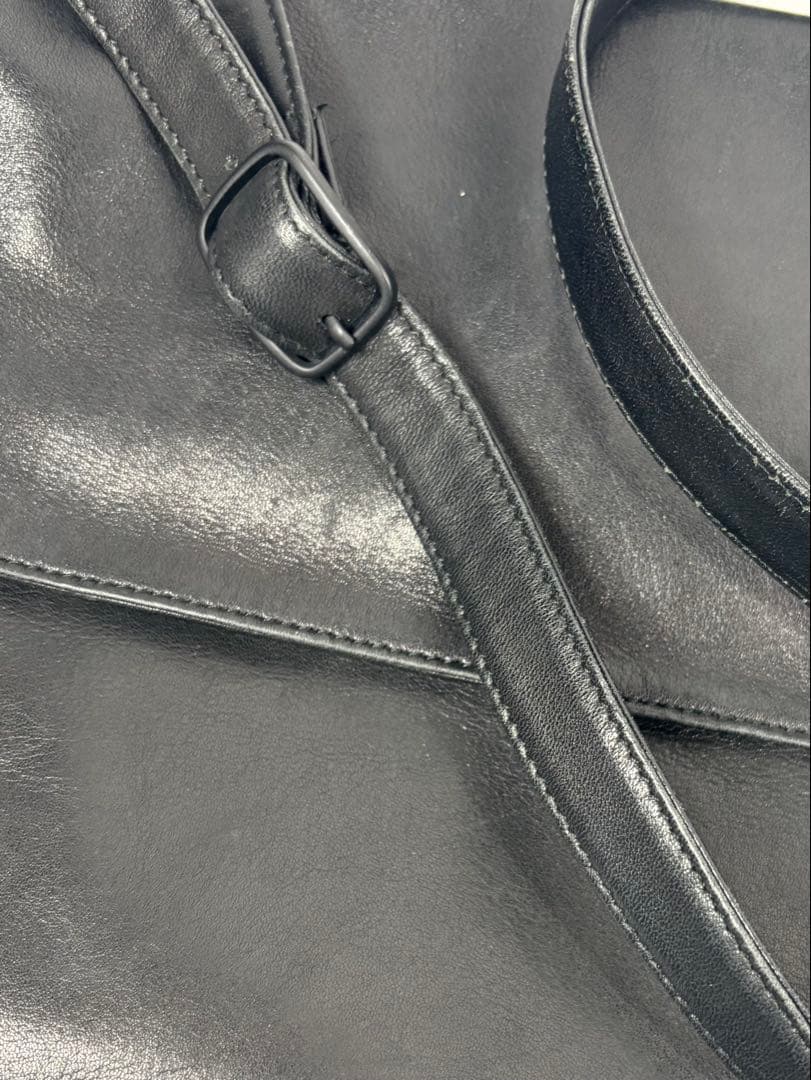 IM product（アイムプロダクト）イッセイミヤケ　レザー　ショルダーバッグ