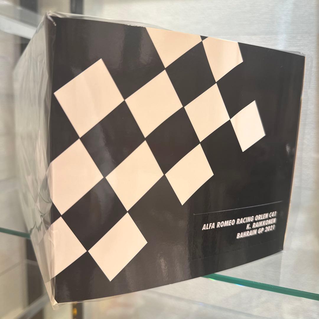 ミニチャンプス　1/18 キミ　ライコネン