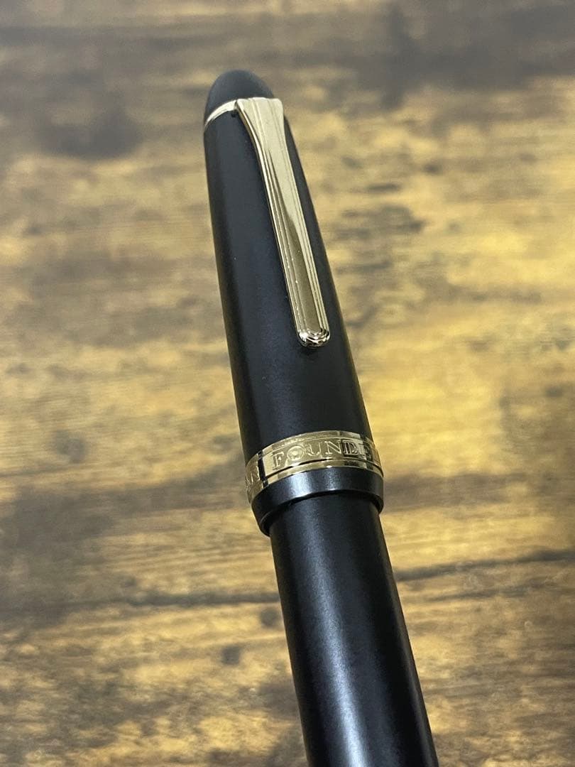 筆記確認済美品梨地18k 備品あり字幅MF セーラー万年筆