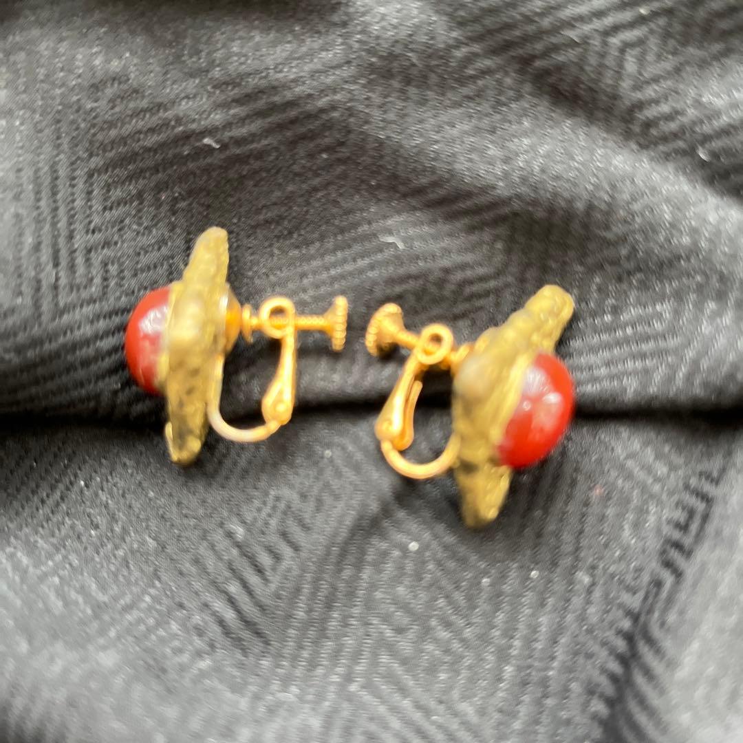 日本画　横22㎝、縦28.５㎝