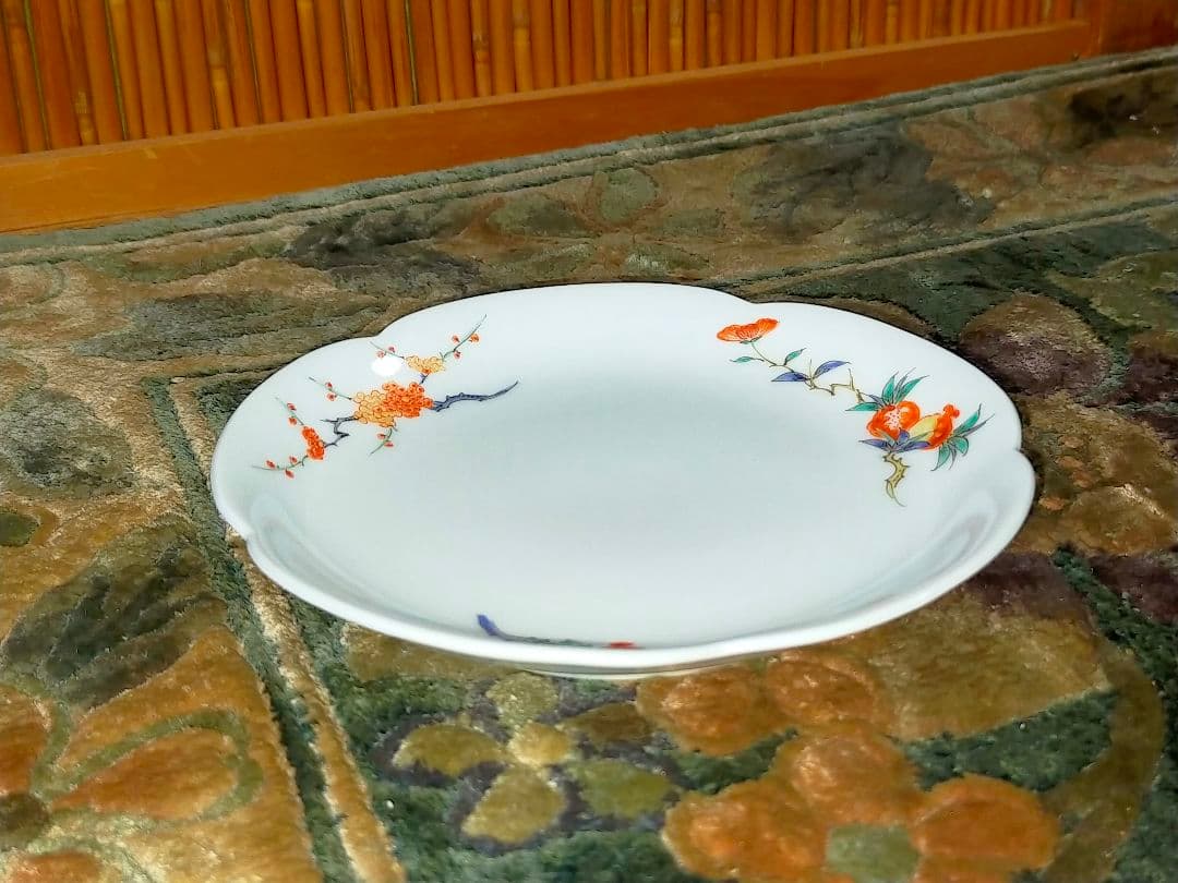 ♥未使用♥　人間国宝　13代　♥　酒井田柿右衛門　♥　皿　５枚　共箱付き