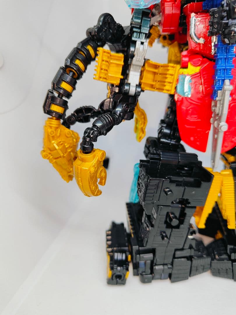 バンダイ　ミニプラシリーズ　王様戦隊キングオージャー　ゴッドキングオージャー