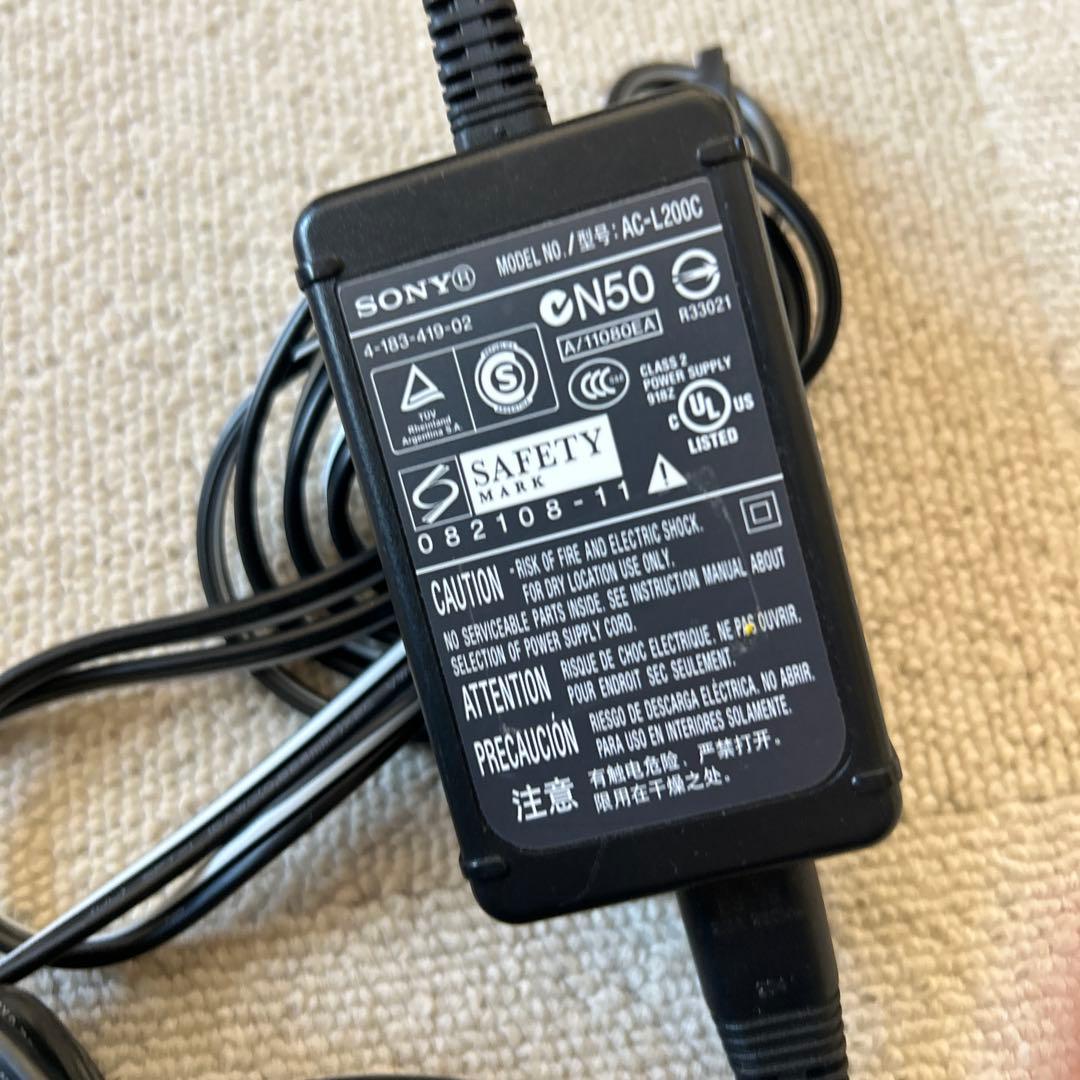 SONY HDR-CX560V ビデオカメラ 本体　ソニー　ハンディカム