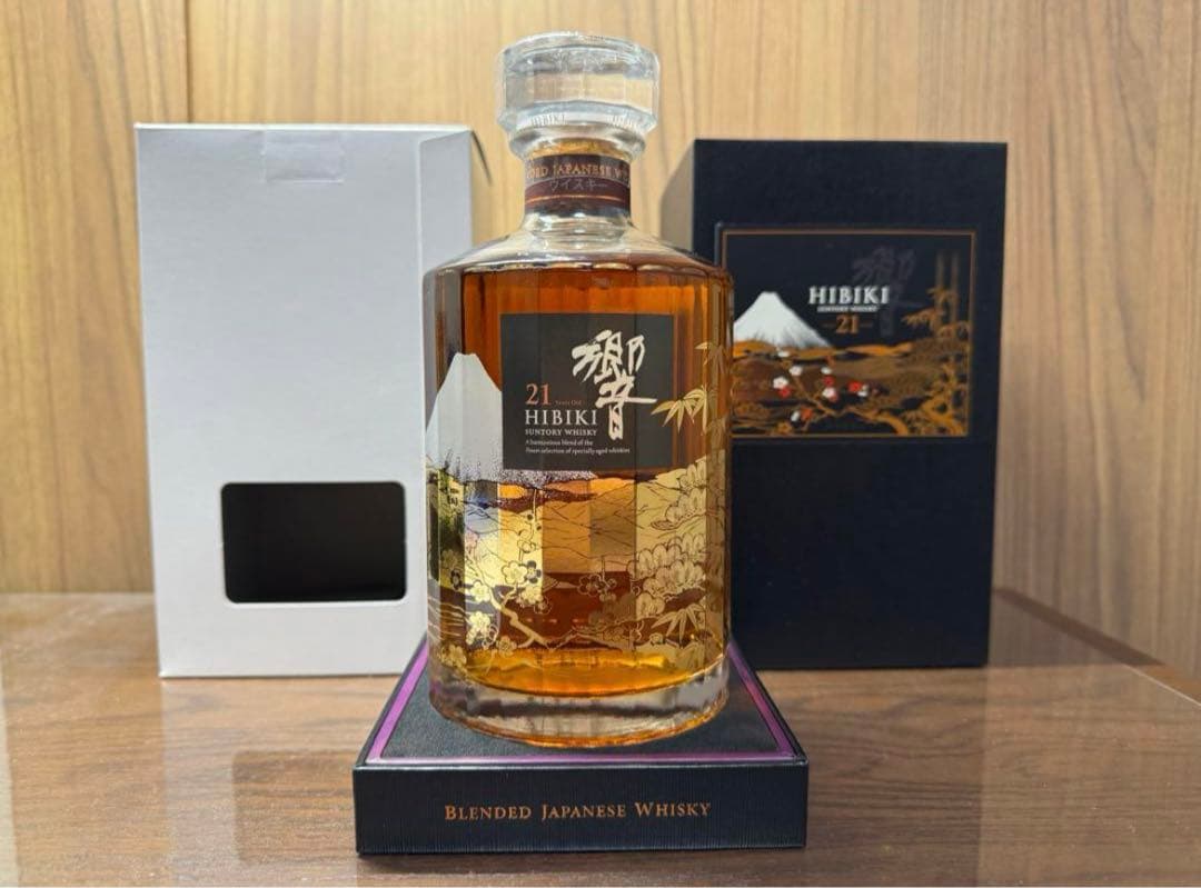 サントリー 響21年 花鳥風月 意匠 ボトル 700ml