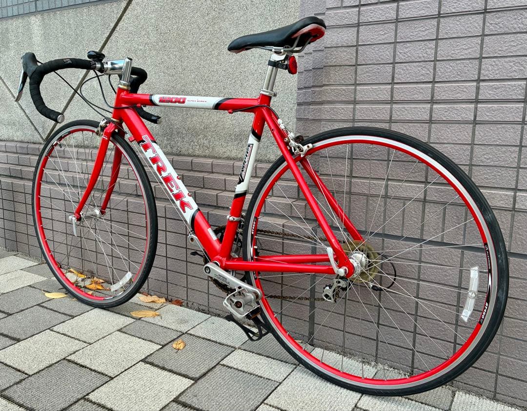TREK トレック ロードバイク 2✖️9 18段　アルミ　東京
