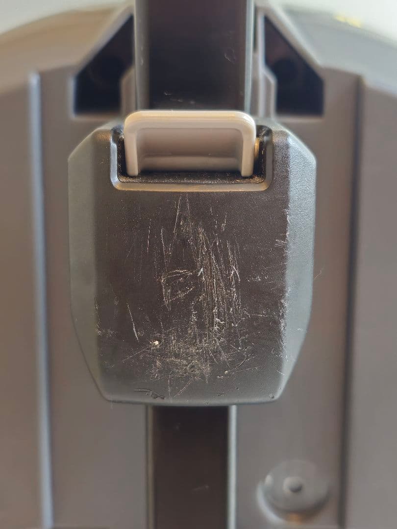 p*i様 コンビ combi ISOFIX チャイルドシート