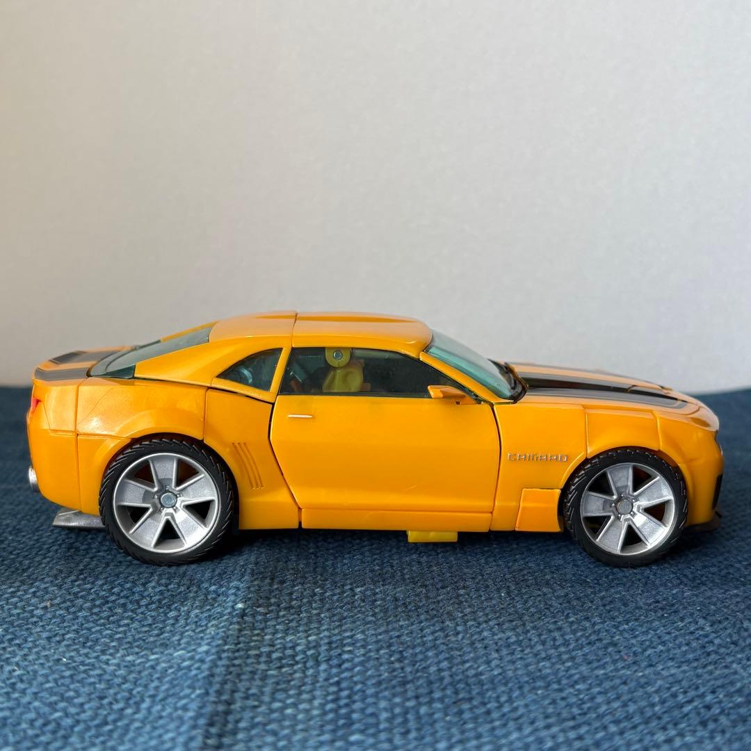 【美品】トランスフォーマー RA-21 バンブルビー フィギュア 正規品