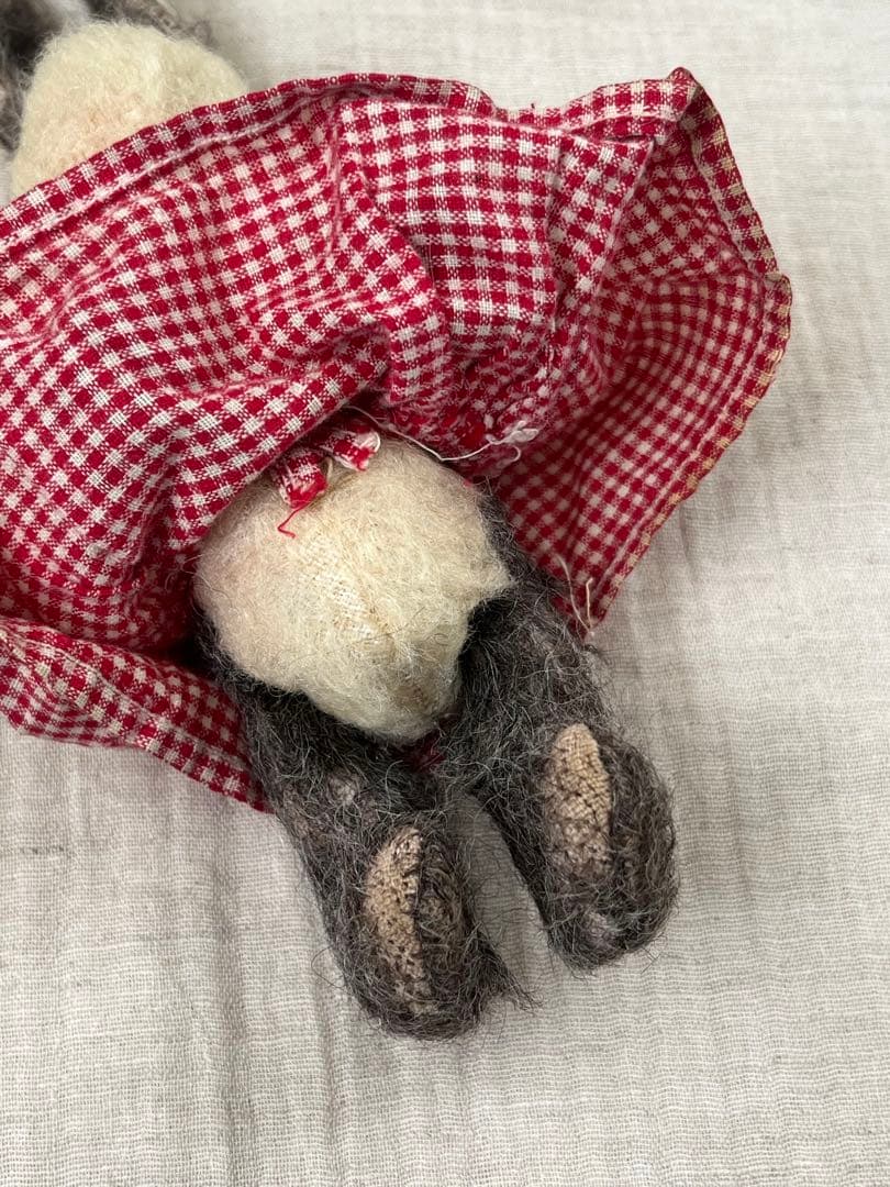 アンティークヴィンテージ英国製小さなうさぎバニーぬいぐるみ