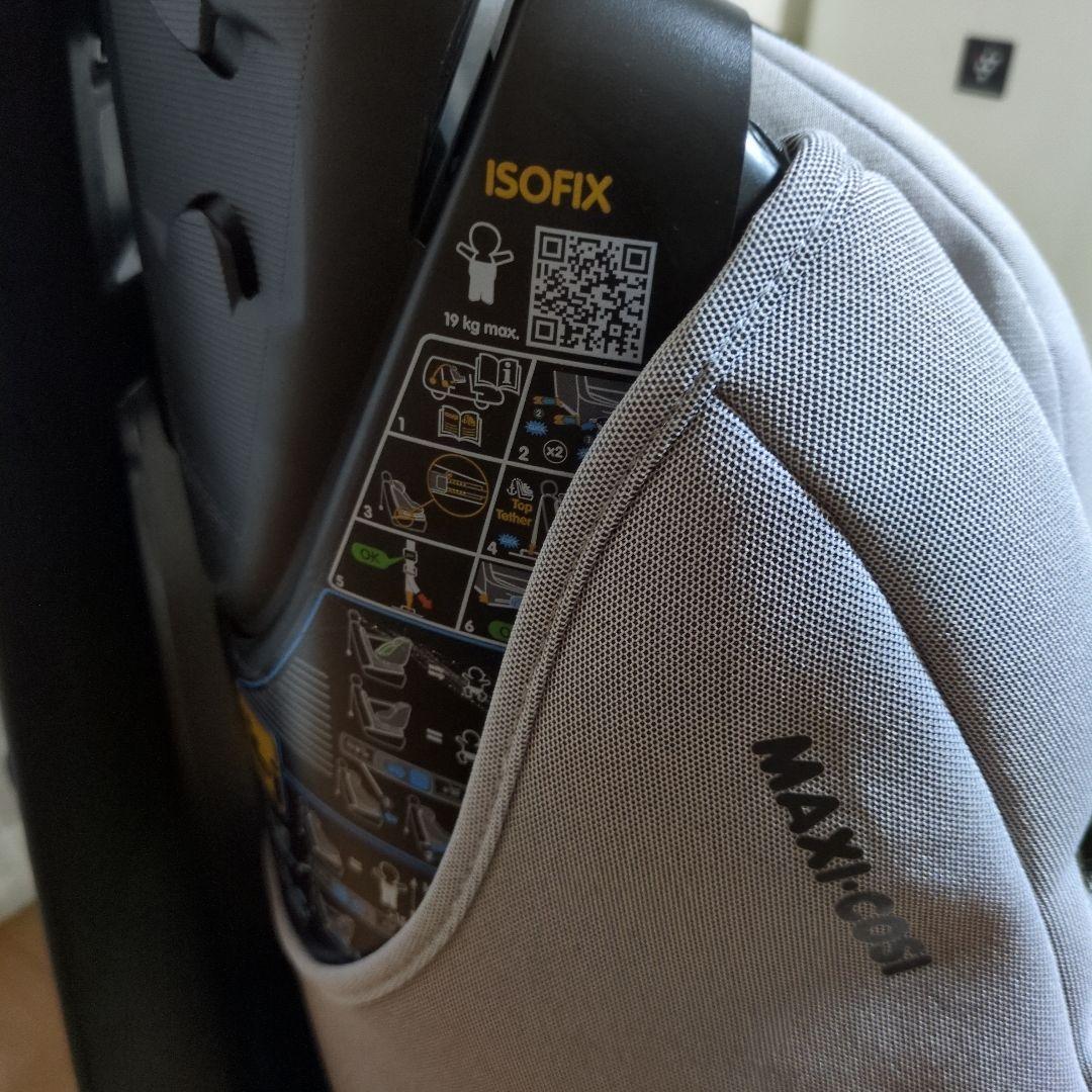 【セール 】マキシコシ　Maxi-Cosi AxissFix Plus