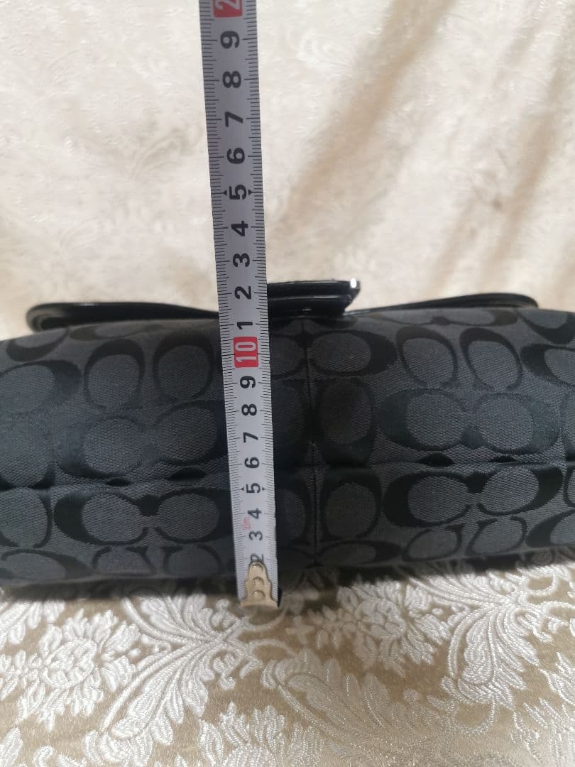 コーチ　シグネチャー　ワン　ショルダーバッグ　ソーホー　F17093