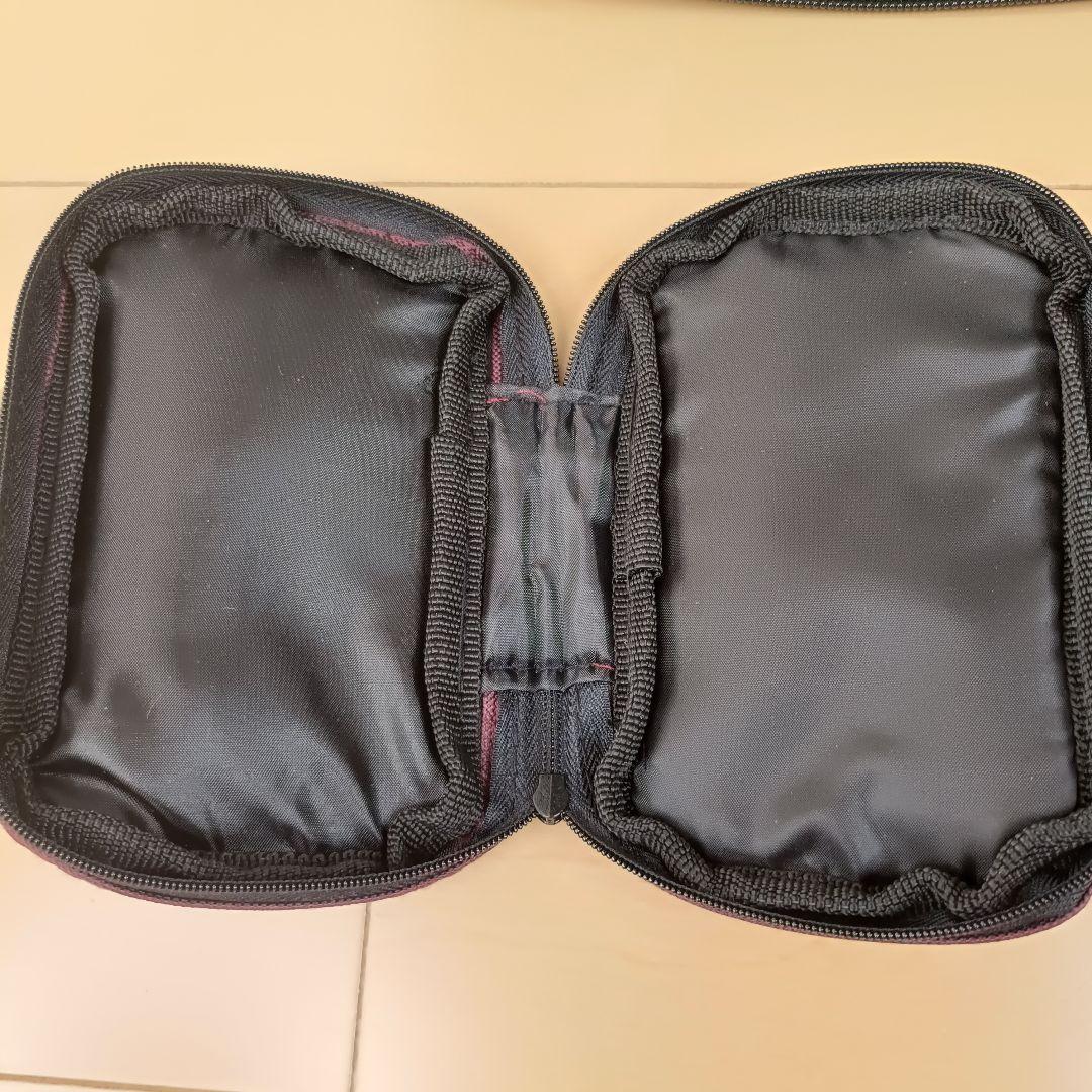 美品 沖縄三線 人工革 ソフトケース、爪、小物入れなど付属 美品 沖縄