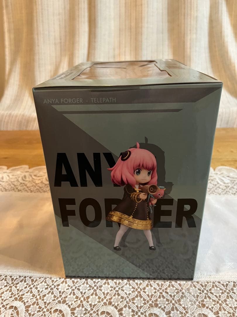 F:NEX SPY×FAMILY フィギュア　アーニャ　ヨル　ロイド　フィギュア