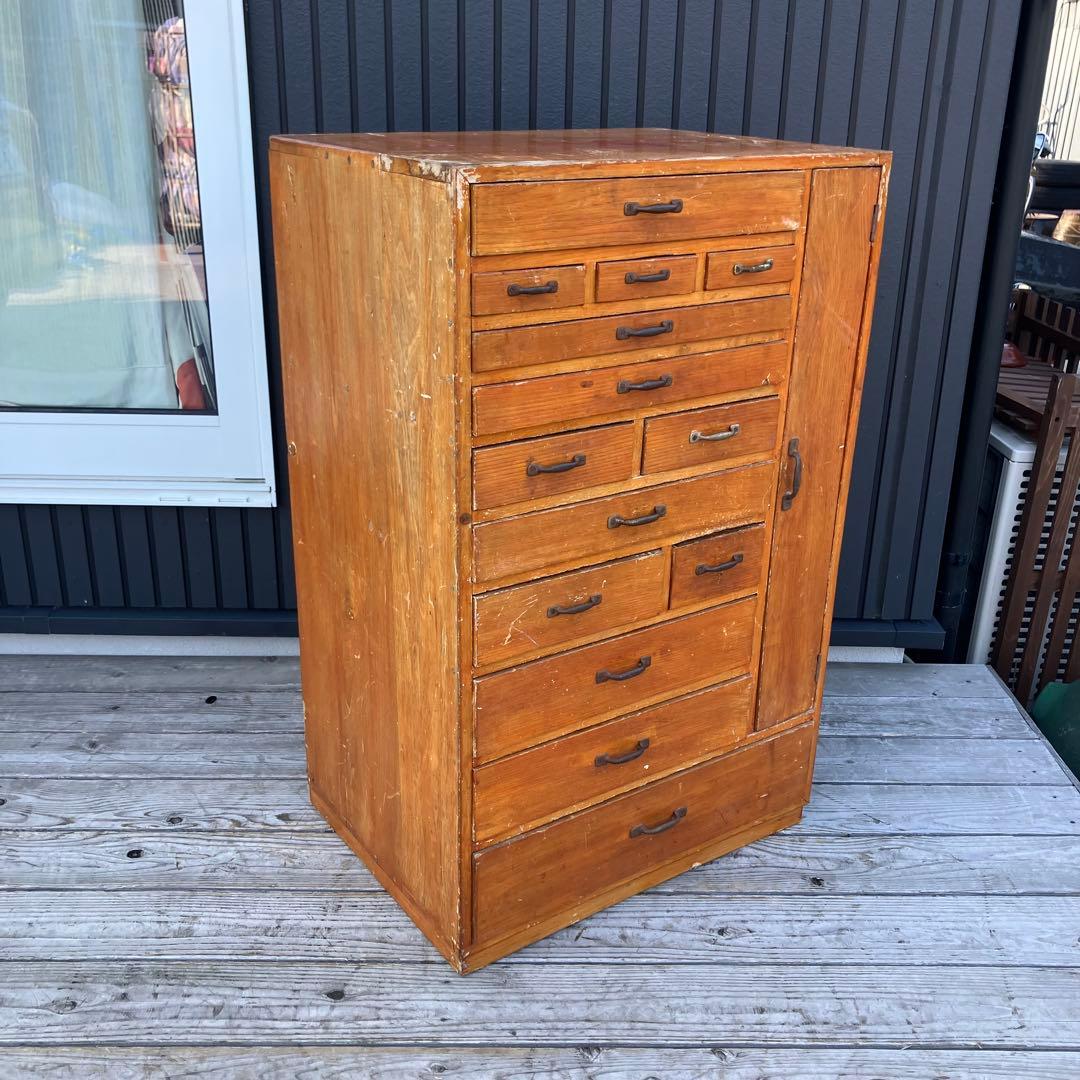 昭和レトロ 古家具 木製収納棚 大工道具棚 サイドボード 整理棚 15杯 古道具 昭和レトロ 古家具 木製収納棚 大工道具棚 サイドボード 整理棚 15杯