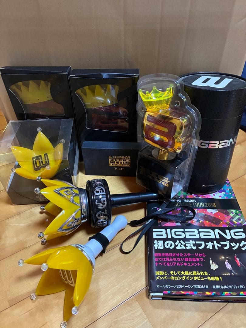 BIGBANG ペンライトフォトブック等セット BIGBANG ペンライトフォトブック等セット｜BIGBANG ペンライト