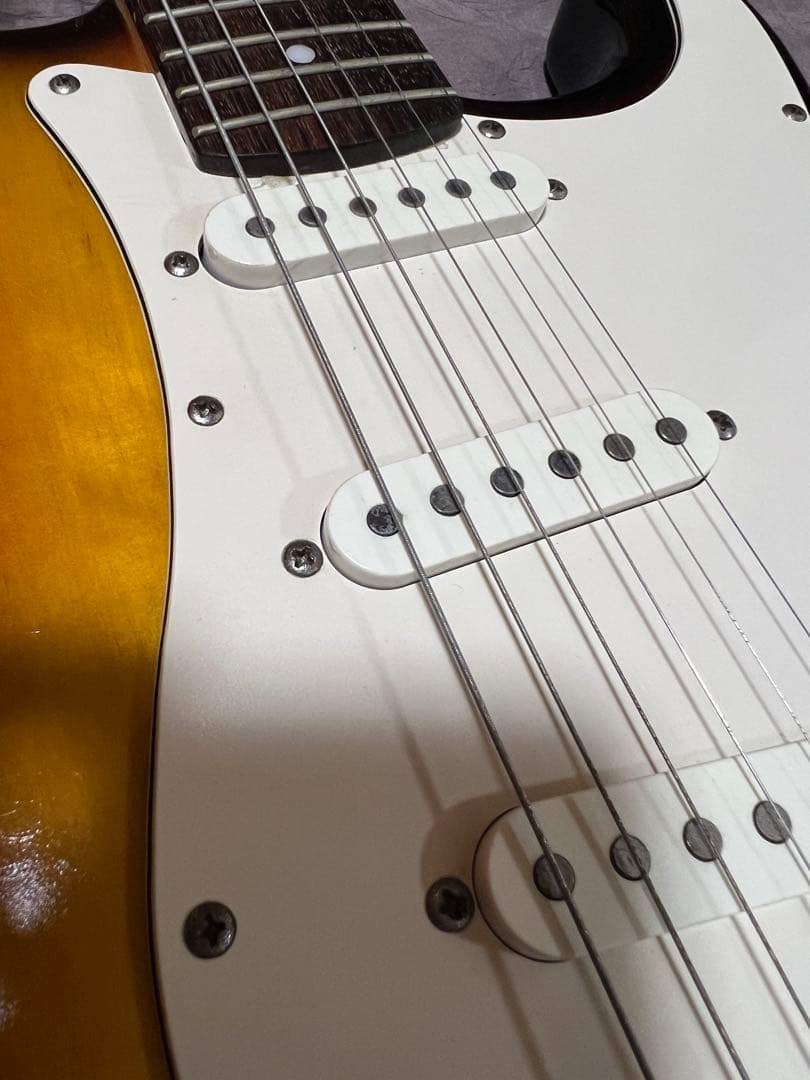ストラトキャスター ハードレリック加工