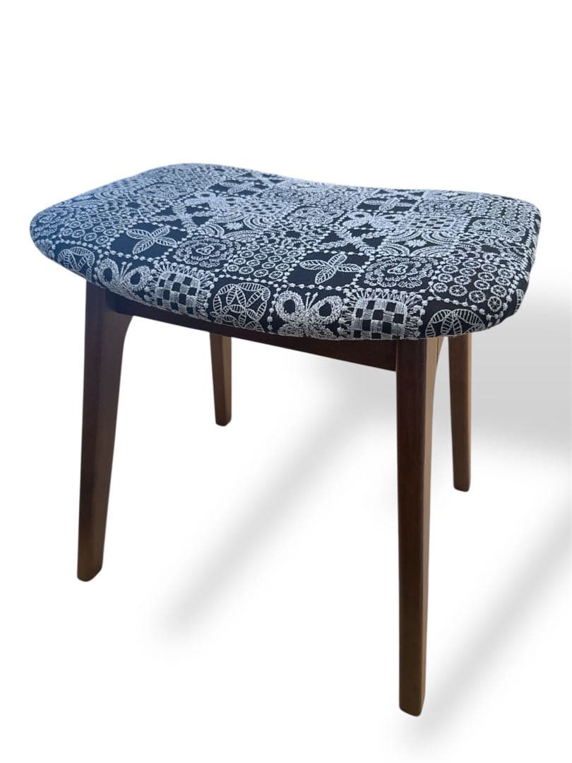 ミナペルホネン　生地使用　スツール オットマン　チェア　イス　椅子　インテリア