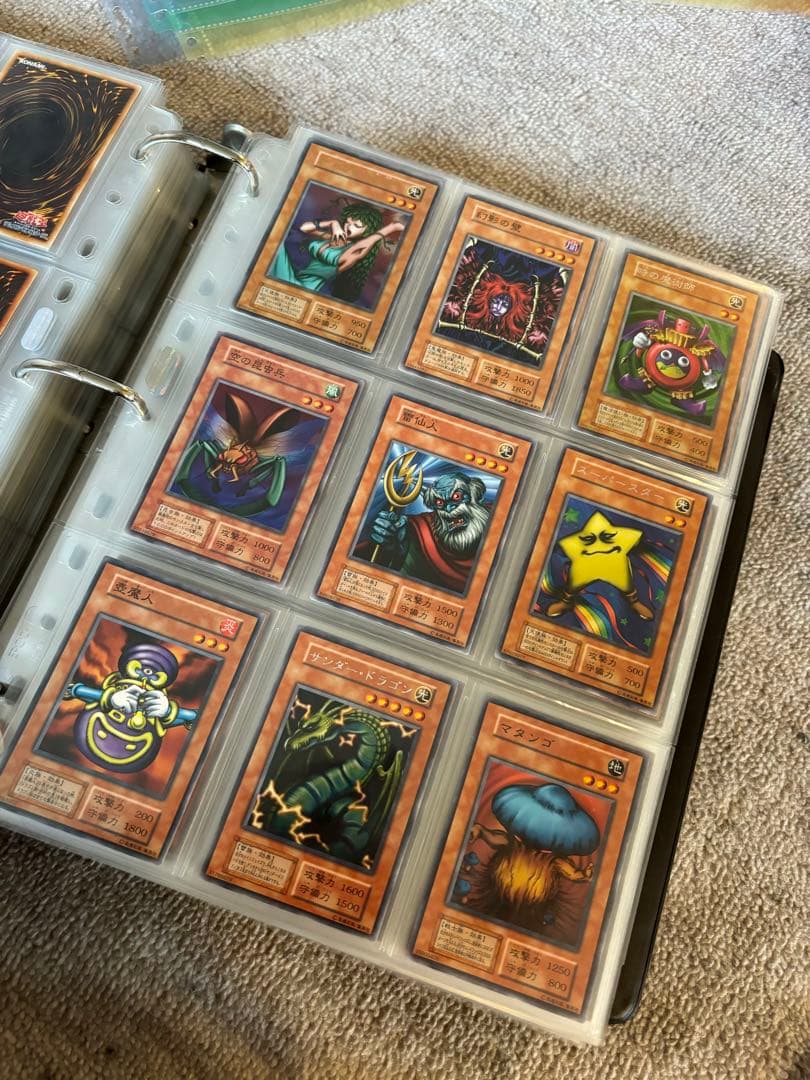 遊戯王カード　引退品　まとめ売り　約950枚　初期　2期