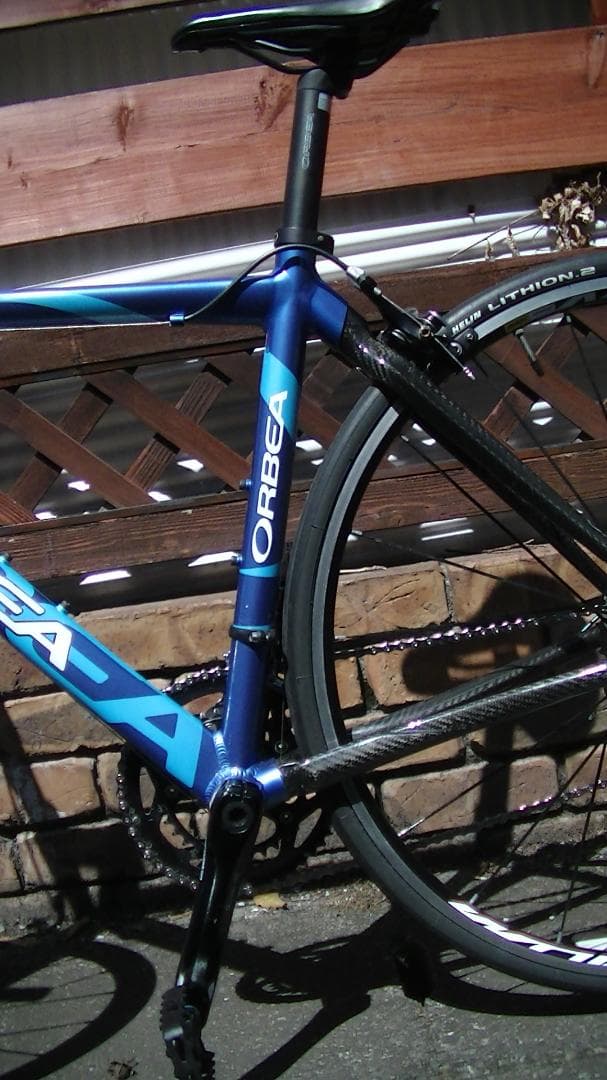 ORBEA（スペイン）105(5800)　22速　軽量ロードバイク