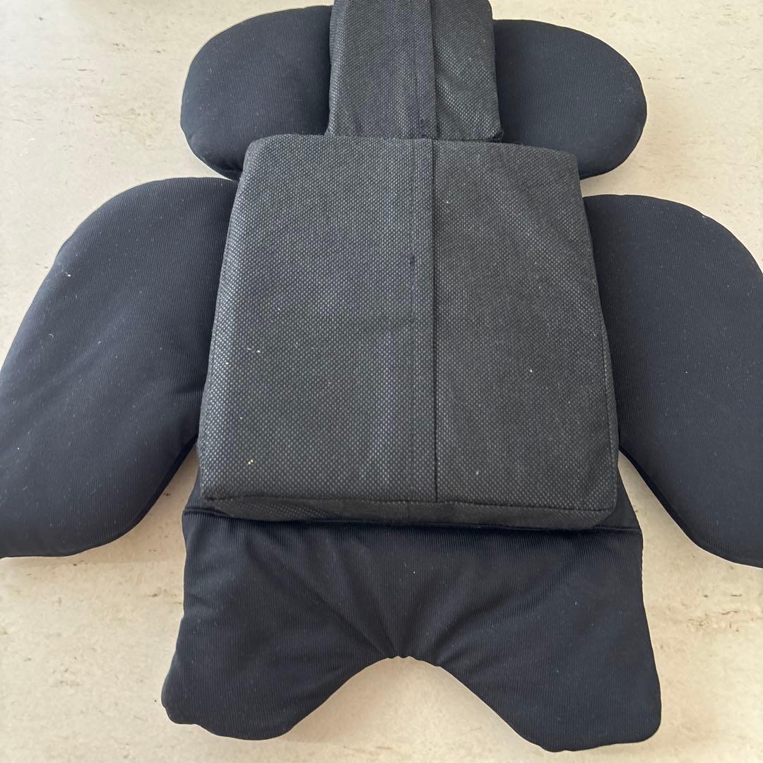 チャイルドシート　シローナ SX2 i-Size インレイ付