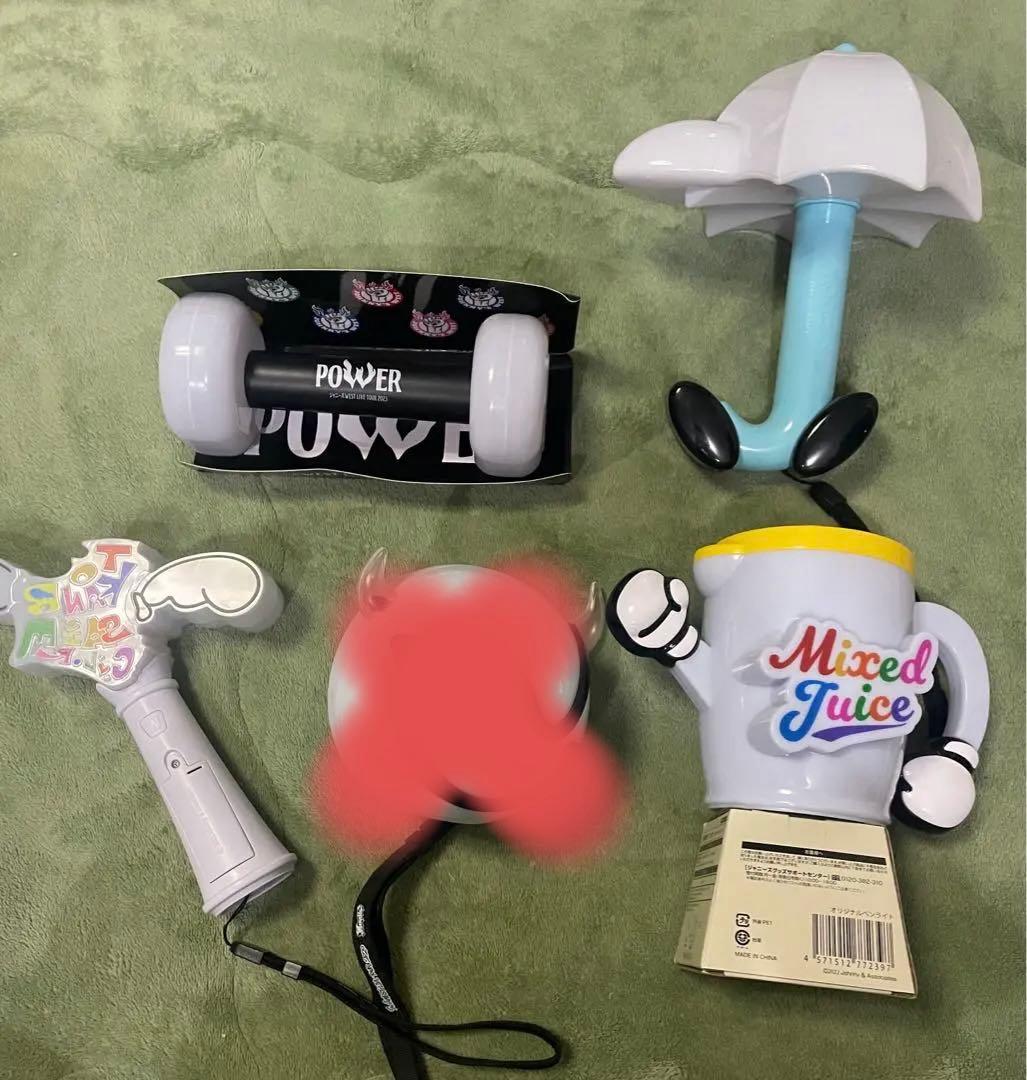 ジャニーズWEST WEST. ペンライト - メルカリ