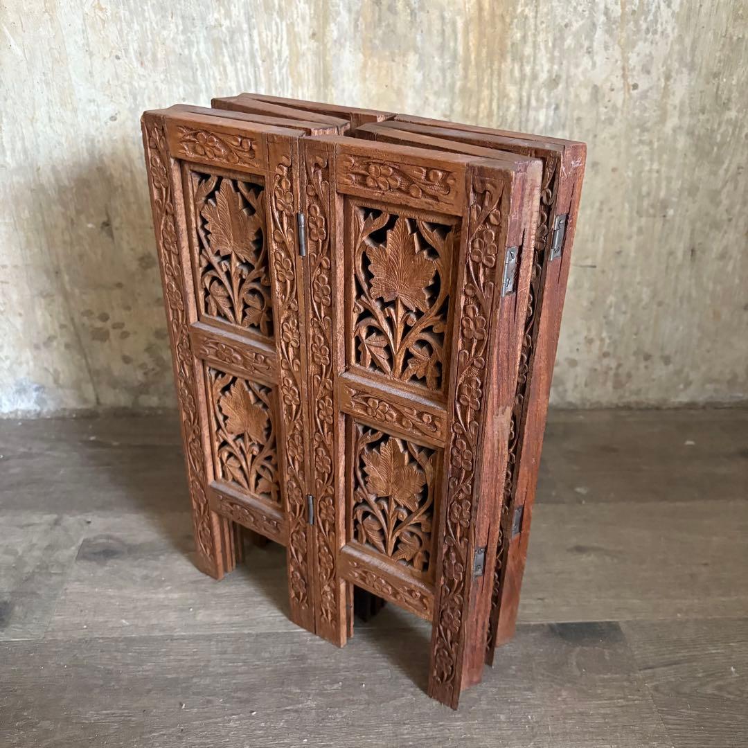 シーシャムウッド 彫刻テーブル サイドテーブル インド製 ヴィンテージ ②