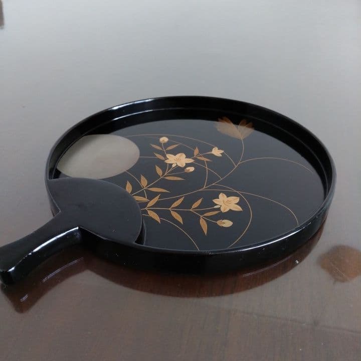 うちわ型 木製、漆塗器、トレイ、皿 、持ち手付、骨董