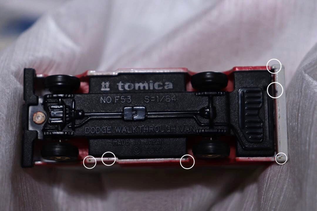 日本製　トミカ　外国車シリーズ　ダッジ　ウォークスルーバン　F53 ロブスター