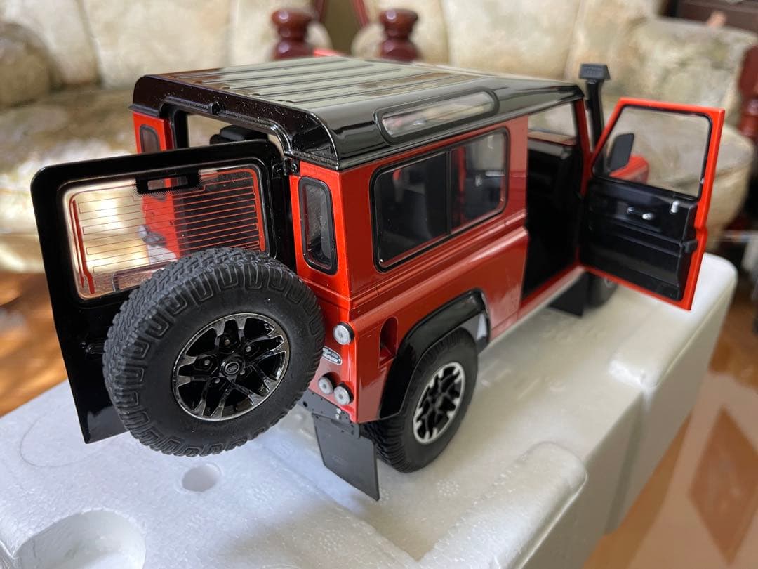 価格変更 1/18 京商ランドローバー ディフェンダー90 アドベンチャー