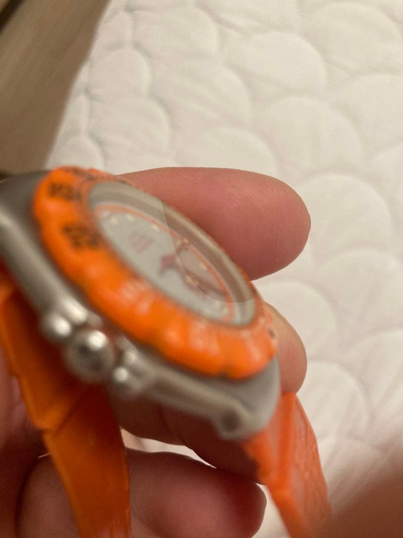 タグホイヤー懐かしいダイバーズウォッチ TAG Heuer オレンジラバーベルト