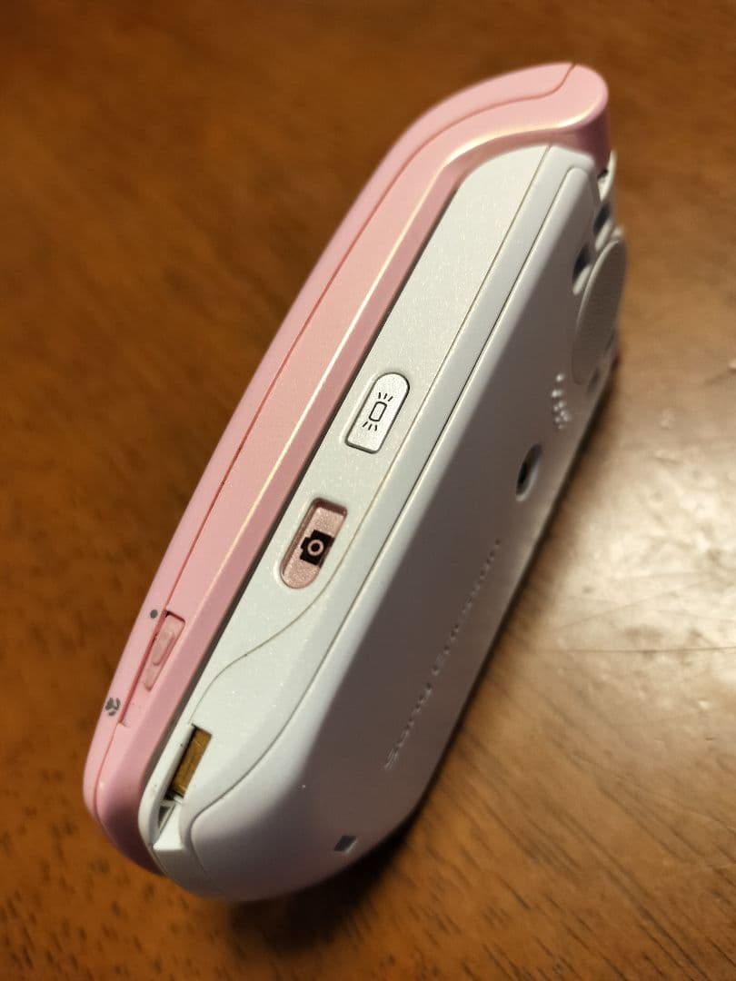 ガラケーau携帯電話+充電器 ソニーエリクソンA1404S ピンク - メルカリ