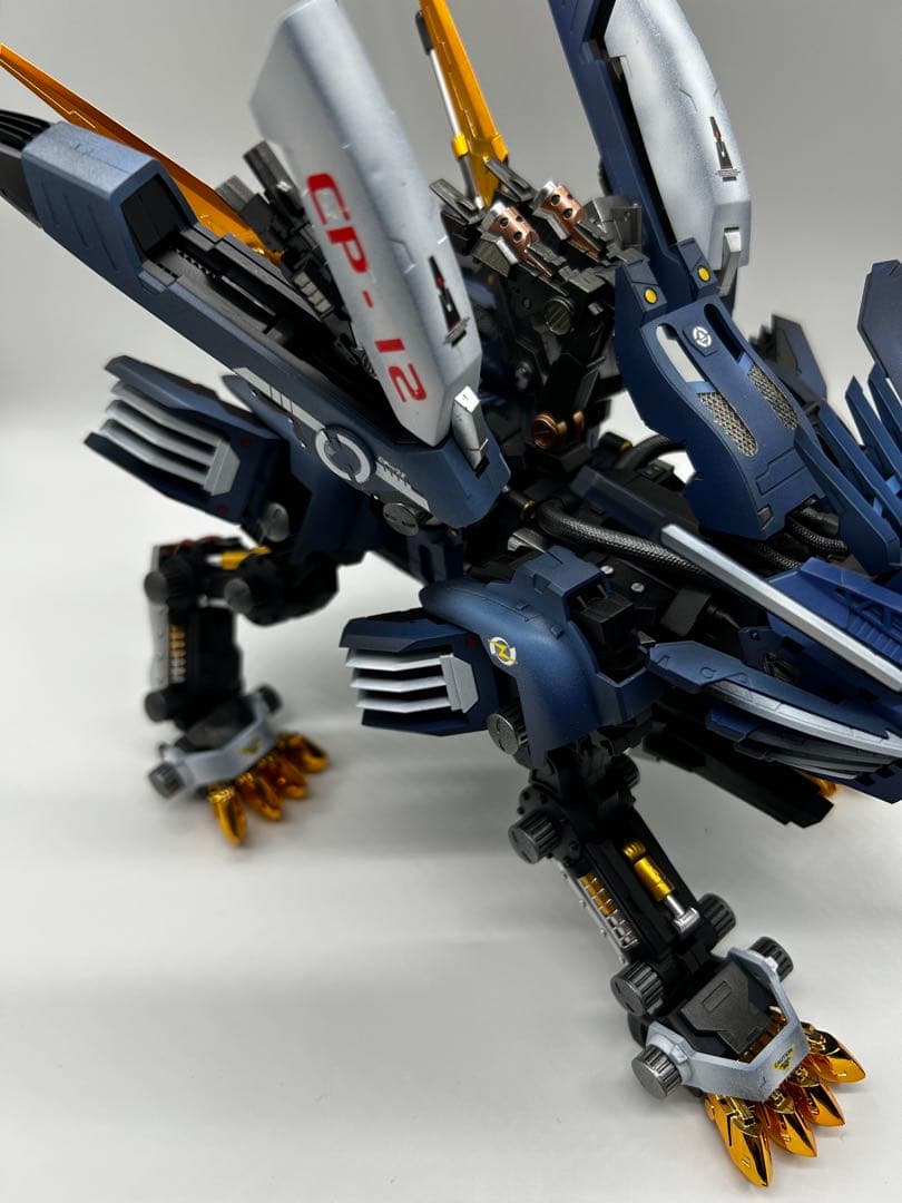 ゾイド　コトブキヤ　HMM ブレードライガーAB バン仕様風　メッキパーツ使用