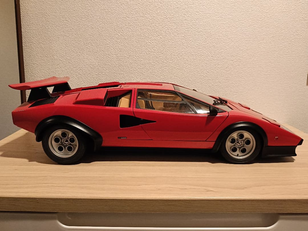 デアゴスティーニ　ランボルギーニ・カウンタック LP500S　完成品