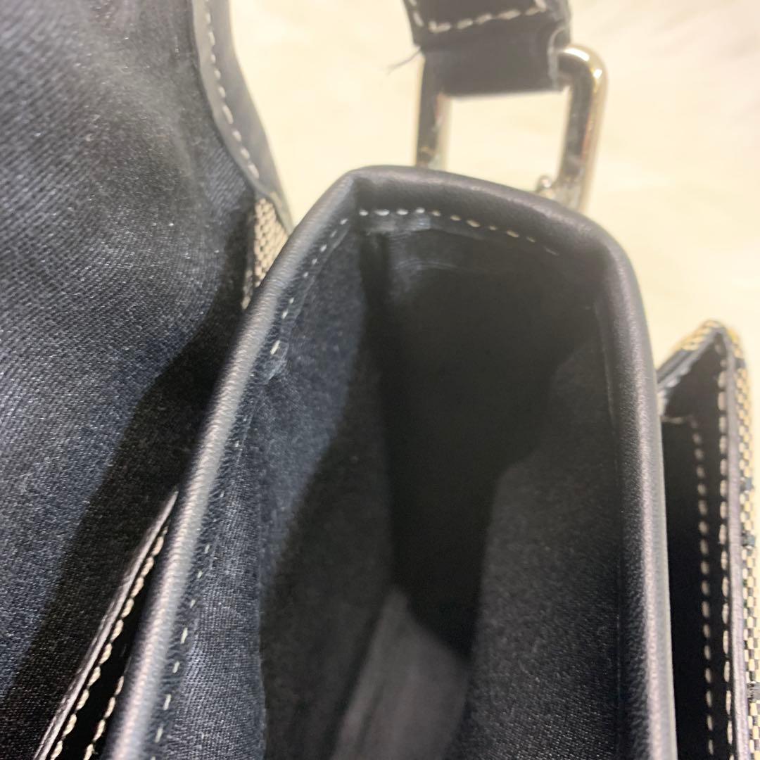 Coach シグネチャーショルダーバッグ ブラック/グレー