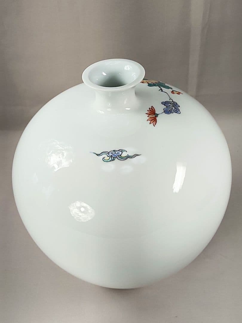 希少 重要無形文化財 中村清六作 有田焼 高麗庵清六窯 白磁錦絵 花鳥紋