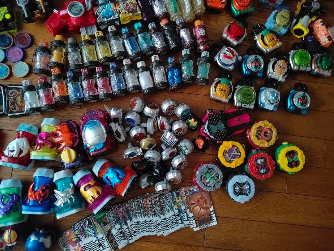 大量まとめ売り 仮面ライダー変身ベルト スーパー戦隊アイテム 現状品