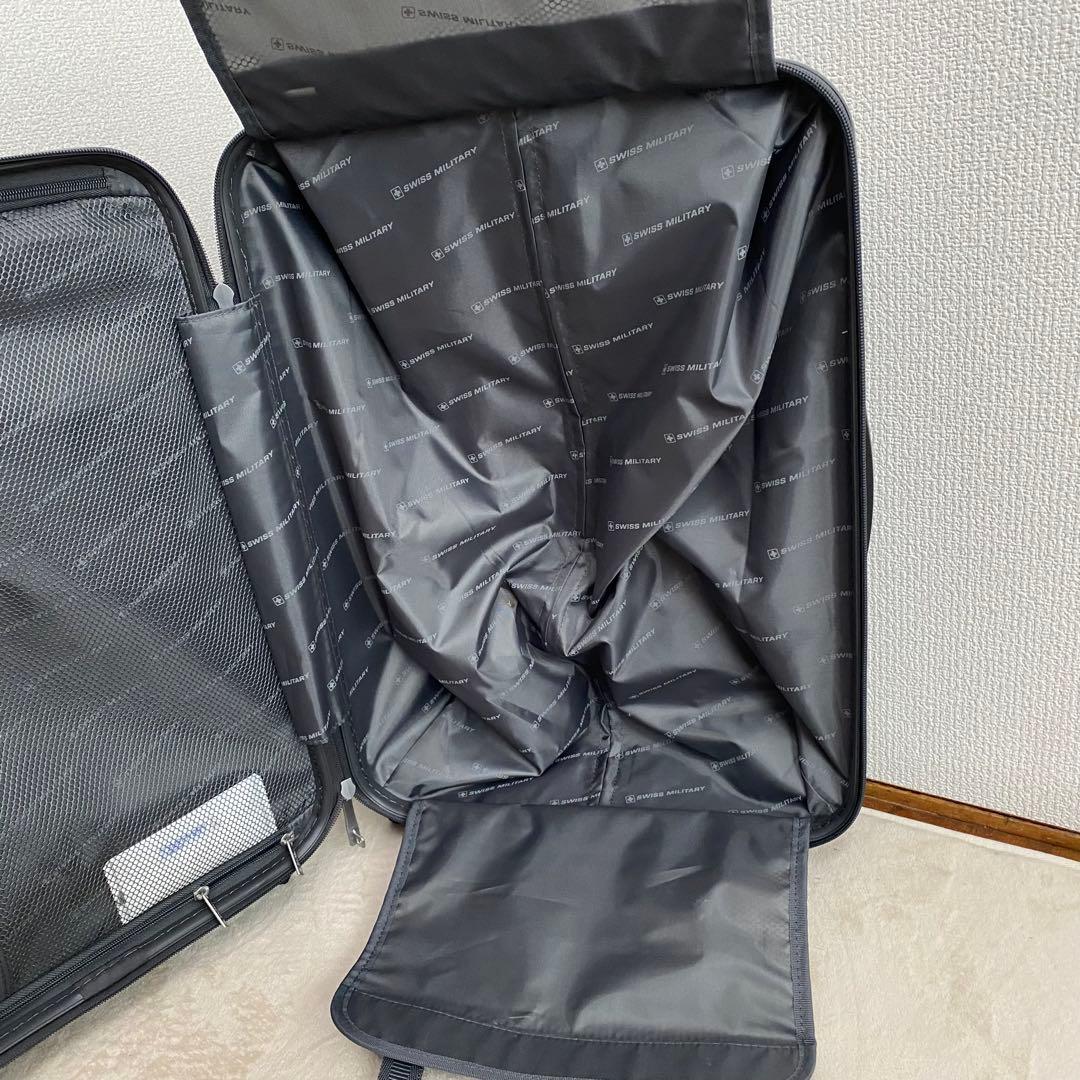 【展示品】SWISS MILITARY 機内持ち込みサイズ　キャリー　38.5L