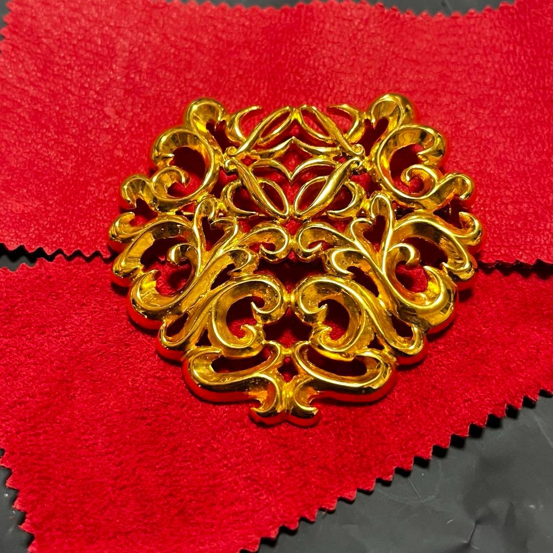 LOEWE ロエベ Vintageヴィンテージ ブローチ goldゴールドカラー