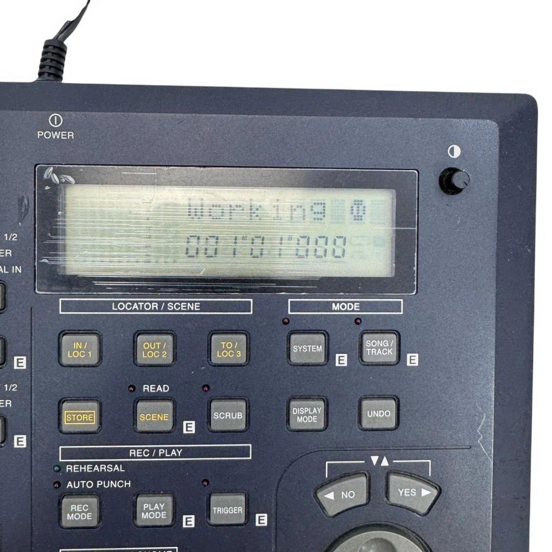 KORG D8 デジタルレコーディングスタジオ