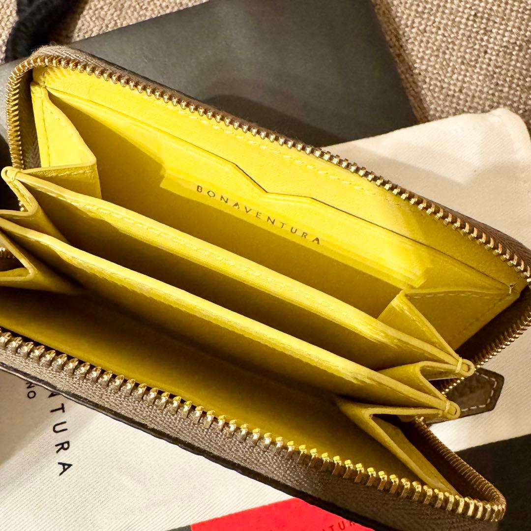 新品未使用 ボナベンチュラ 新作 コンパクトウォレット シュリンクレザー