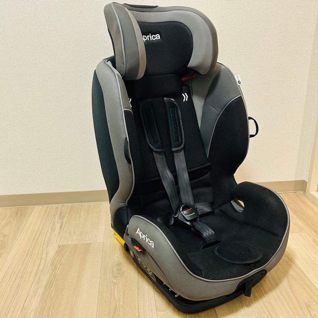 美品 アップリカ ISOFIX対応 ジュニアシート フォームフィット