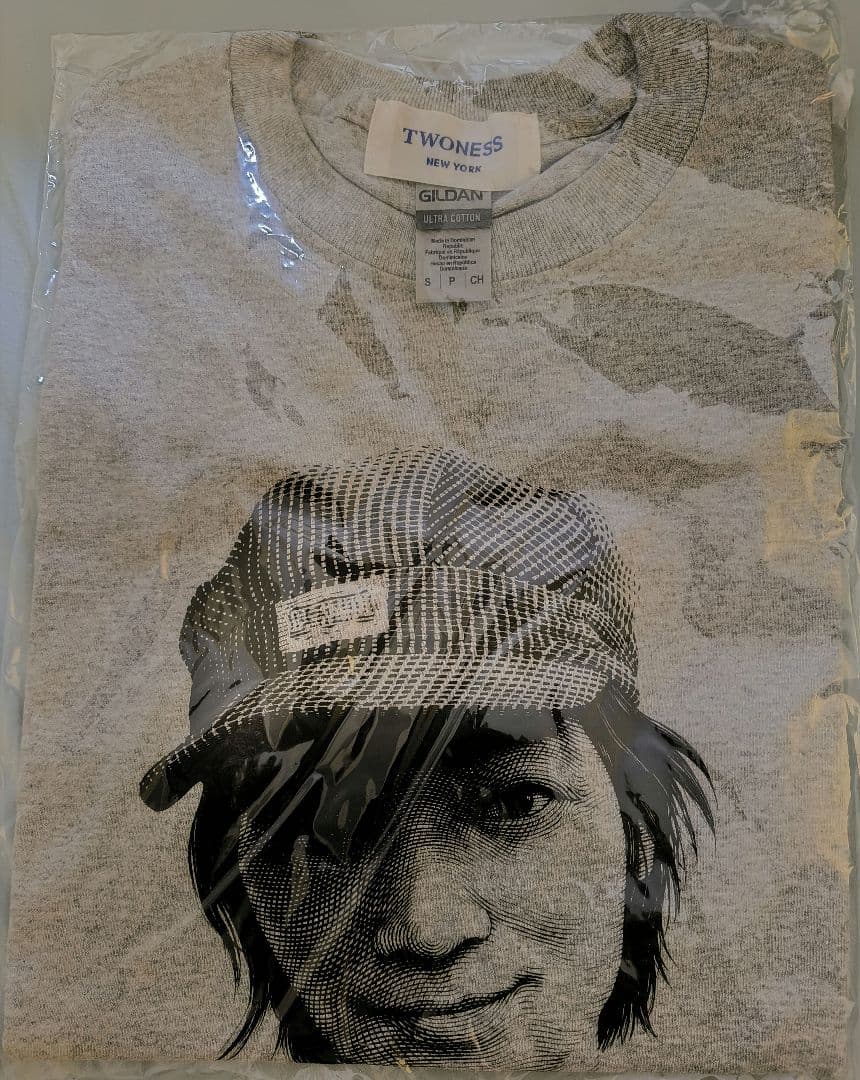 TWONESS 佐藤伸治 Tシャツ