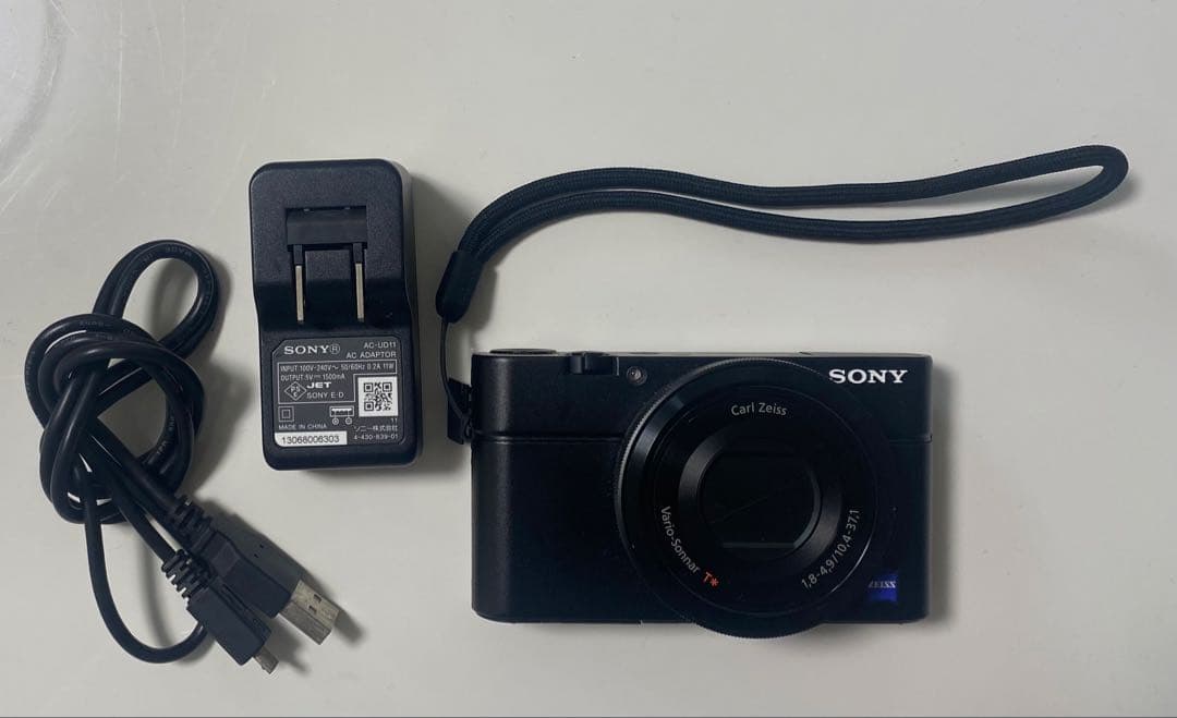 【値下げしました！】 SONY Cyber-shot DSC-RX100 Sony Cyber-Shot DSC-RX100 In-Depth Review: DPReview | Photography