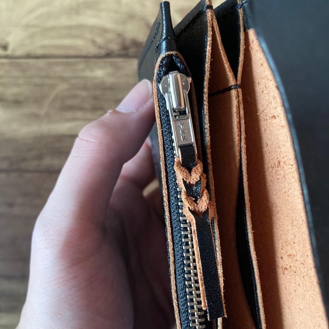 【お札を折らずに収納】カウレザー トラッカーウォレット150（ミドル）3層