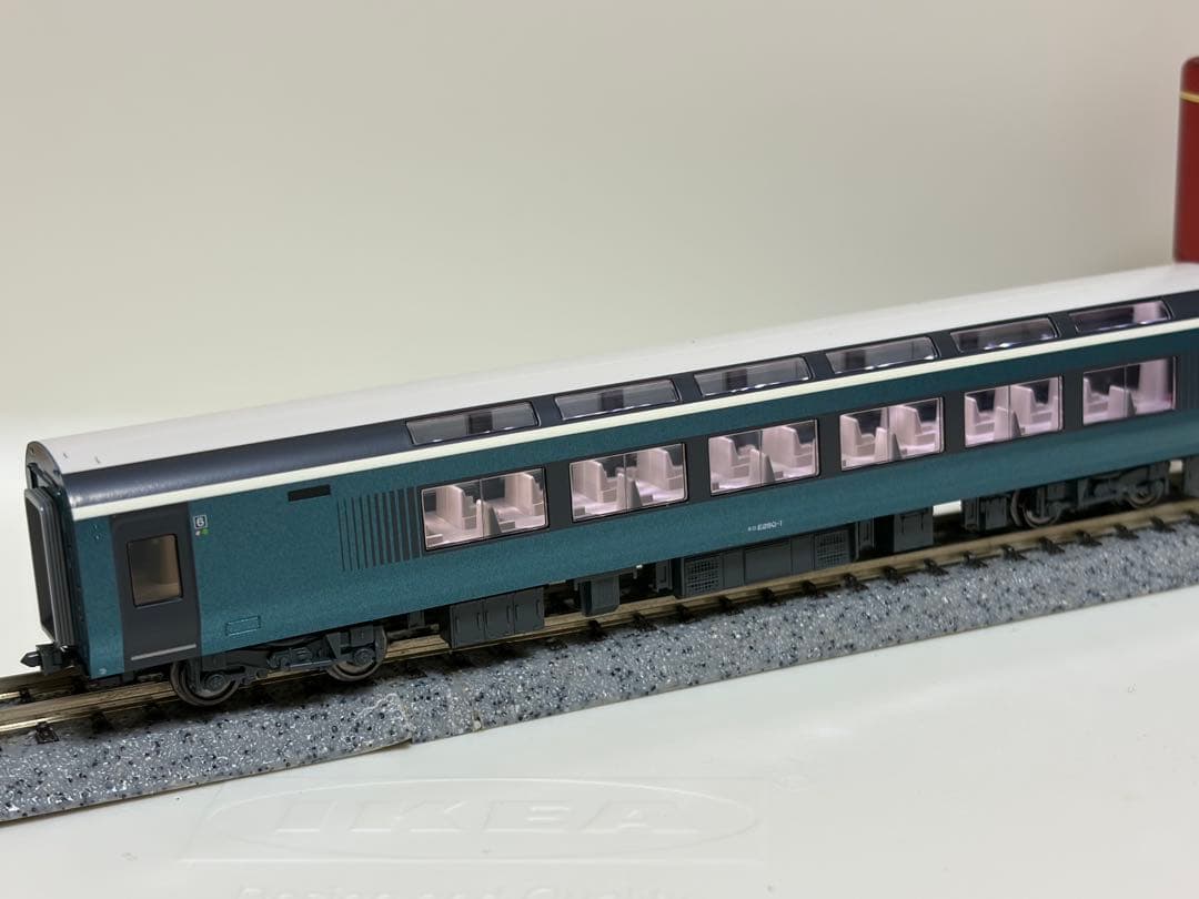 鉄道模型　Nゲージ　KATO 10-1644 E261系　サフィール踊り子　限定